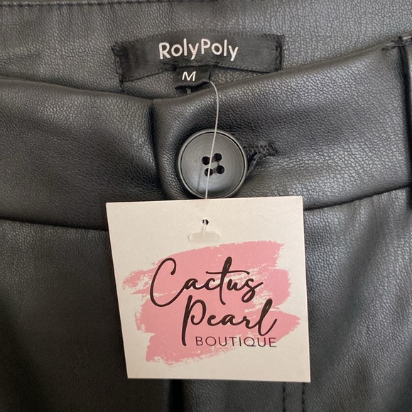 NWT! ROLY POLY FAUX LEATHER PANTS - Picture 4 of 6